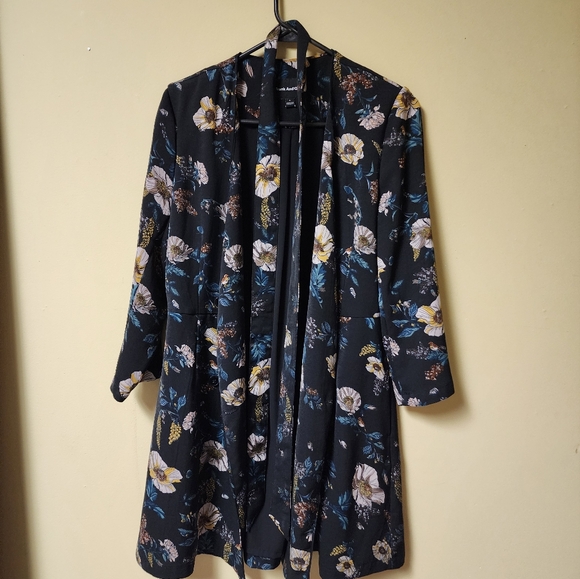 FRANK AND OAK Floral Wrap Dress - Picture 2 of 3